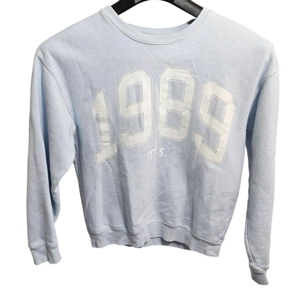 Taylor Swift 1989 T.S. Sweatshirt Light Blue Crewneck Pullover Merch xSmall